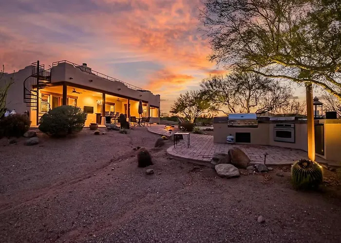 Tranquil Az Mountain View Oasis • Pool & Fire Pit *