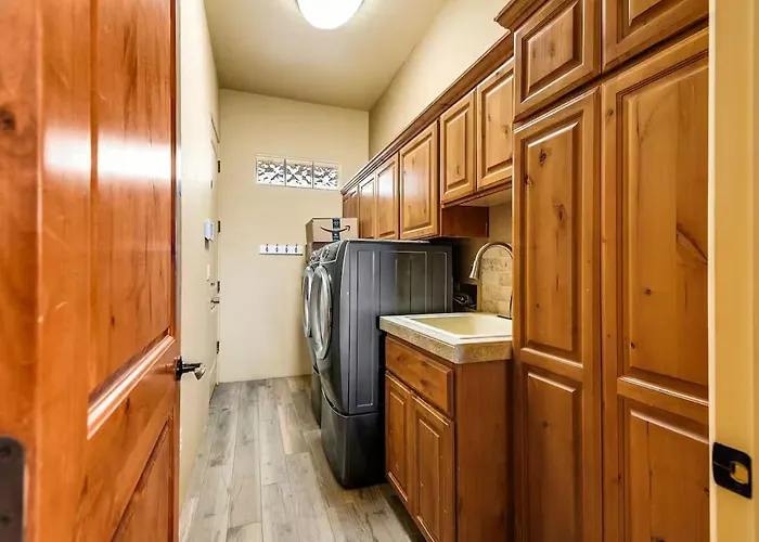 Tranquil Az Mountain View Oasis • Pool & Fire Pit Villa *