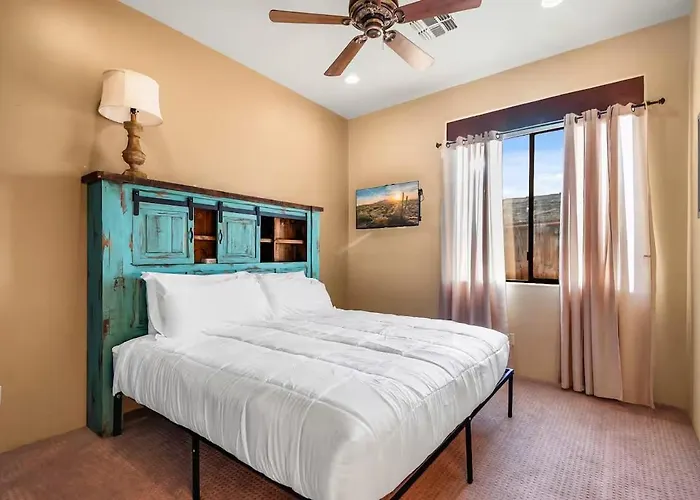 Tranquil Az Mountain View Oasis • Pool & Fire Pit Villa *