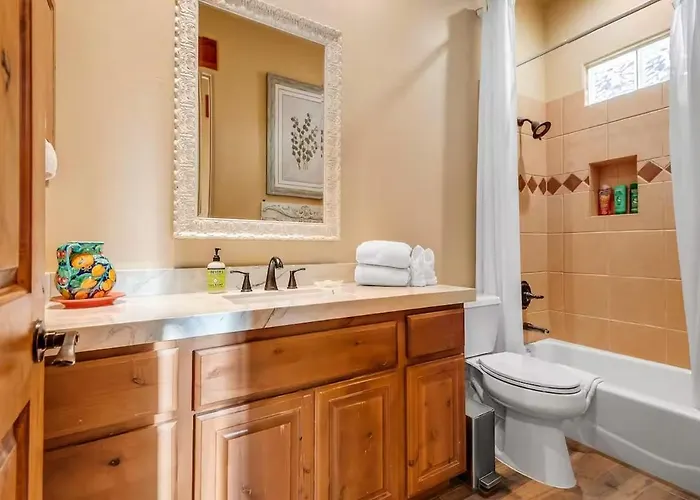 Tranquil Az Mountain View Oasis • Pool & Fire Pit Scottsdale